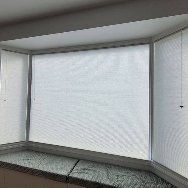 Installation of honeycomb blinds