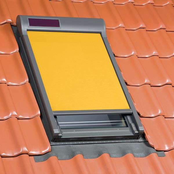 External skylight blinds 003 Yellow